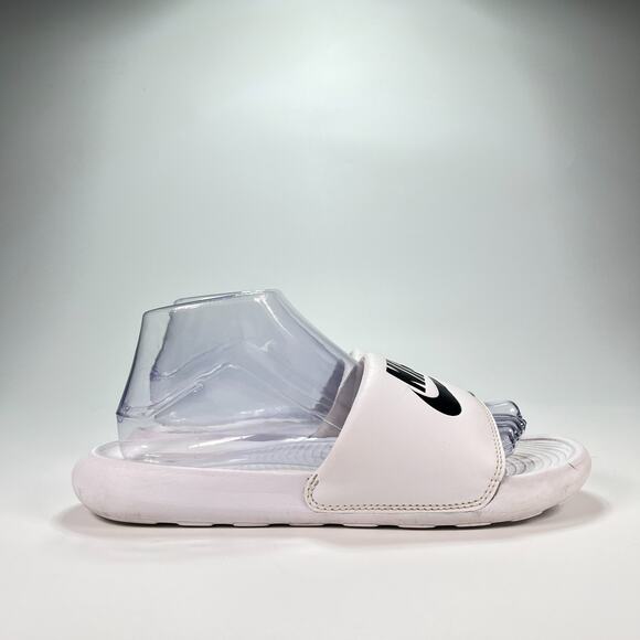 Nike Victori One Slide White Comfort Slip On Sandals CN9677-100 Women's Size 7 - Picture 1 of 9
